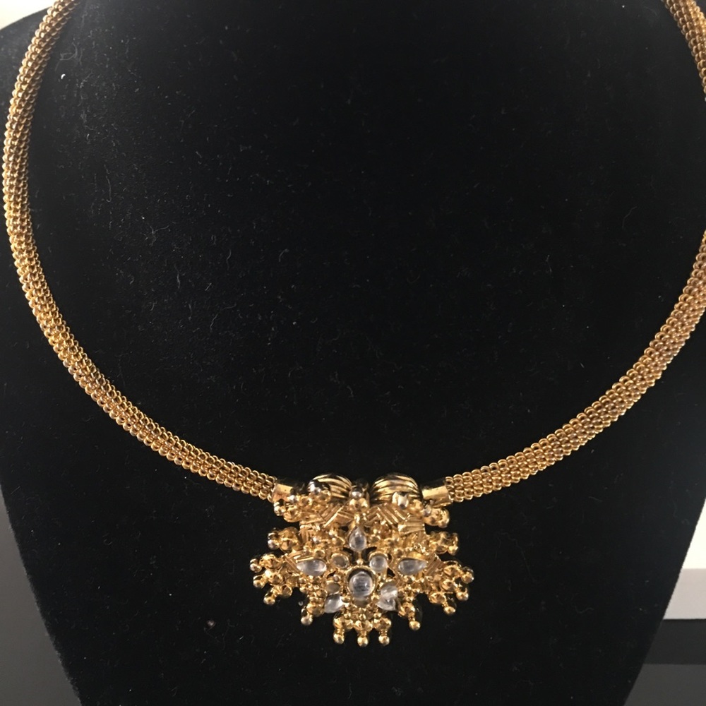 Neckless